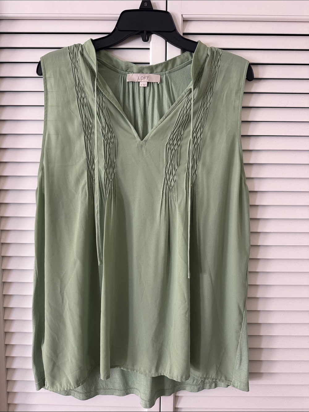 LOFT Sage Green Sleeveless Smocked V-Neck Camisole
